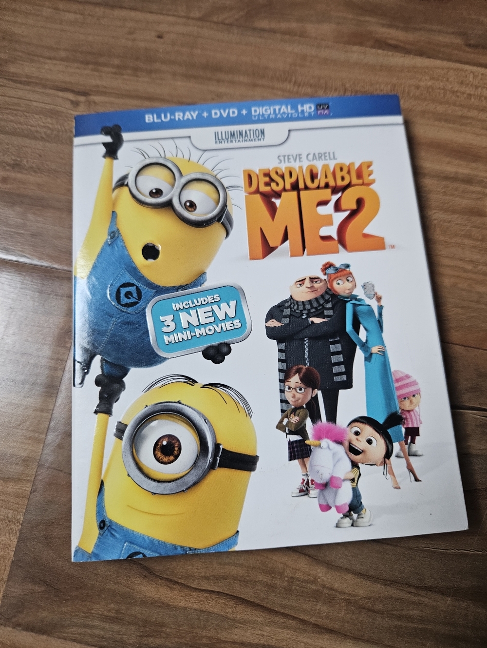 Despicable Me 2 Blu-ray + DVD + Digital HD - Yellow/Blue
